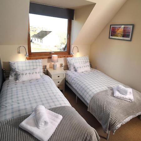 Rowan Cottage Self Catering Portree Exterior photo